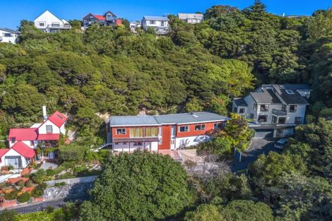 Photo of property in 7 Kenef Road, Paremata, Porirua, 5024