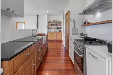 Photo of property in 228 Petley Road, Paparoa, 0571