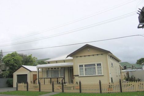 Photo of property in 42a Randwick Crescent, Moera, Lower Hutt, 5010