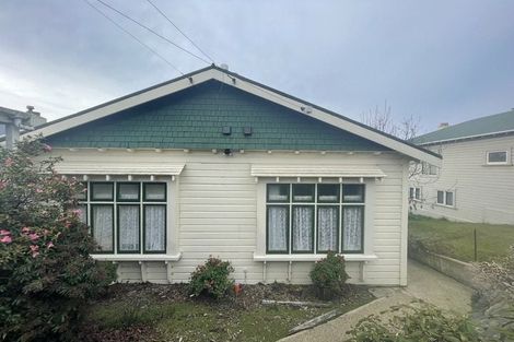 Photo of property in 35 Cole Street, Caversham, Dunedin, 9012