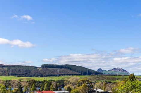 Photo of property in 20 Moana Crescent, Mangakino, 3421