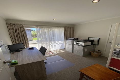 Photo of property in 5 Larges Lane, The Brook, Nelson, 7010