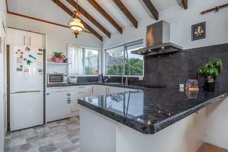 Photo of property in 7 Braemar Terrace, Johnsonville, Wellington, 6037