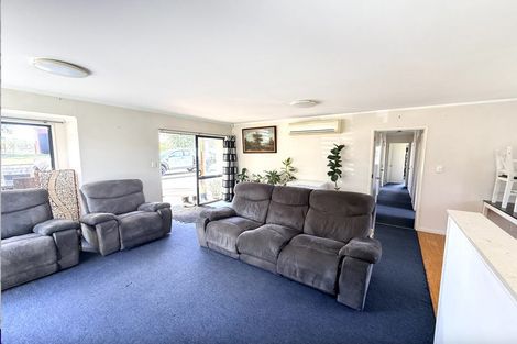 Photo of property in 98 Fitzgerald Road, Drury, 2577