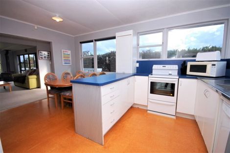 Photo of property in 25 Ingle Avenue, Waipahihi, Taupo, 3330