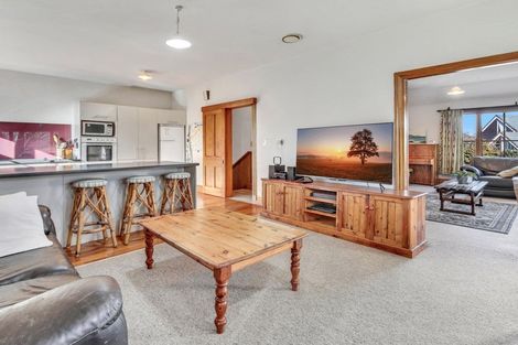 Photo of property in 6 O'halloran Drive, Halswell, Christchurch, 8025