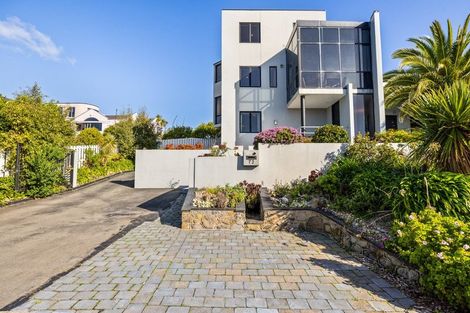 Photo of property in 72 Glenstrae Road, Redcliffs, Christchurch, 8081