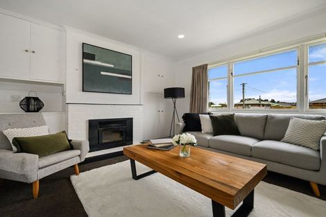 Photo of property in 72 Mcmurdo Street, Tinwald, Ashburton, 7700