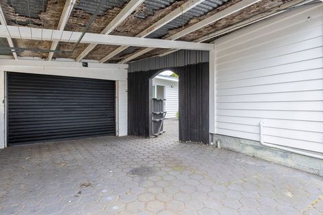 Photo of property in 15 Brazier Grove, Paraparaumu, 5032