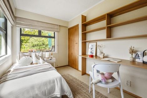 Photo of property in 8 Kauri Road, Birkenhead, Auckland, 0626