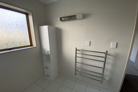 Photo of property in 8/8a Featherston Street, Levin, 5510