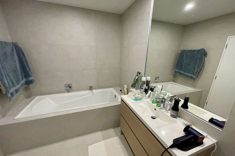 Photo of property in 20 Owen Chapman Drive, Red Beach, 0932