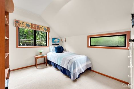 Photo of property in 239a Whites Line East, Waiwhetu, Lower Hutt, 5010