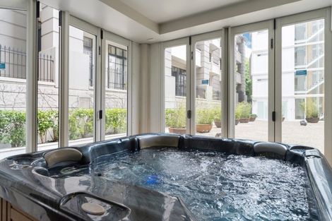 Photo of property in 96 On Symonds Apartments, 1009/96 Symonds Street, Grafton, Auckland, 1010