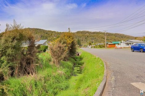 Photo of property in 37 Inverness Street, Dunollie, Runanga, 7803