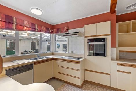 Photo of property in 104 Somme Parade, Aramoho, Whanganui, 4500