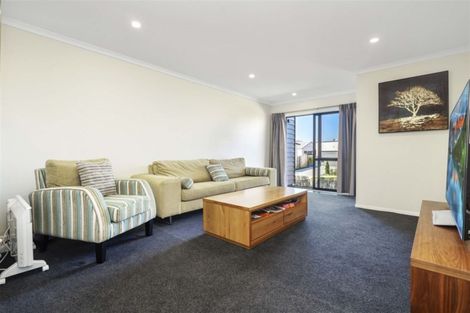 Photo of property in 67 Ridgedale Crescent, Flagstaff, Hamilton, 3210