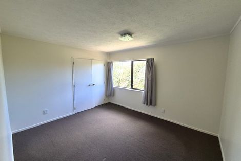 Photo of property in 1/33 Hale Crescent, Bayview, Auckland, 0629