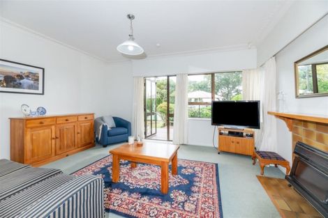 Photo of property in 1/35 Mcintyre Road, Mangere Bridge, Auckland, 2022
