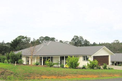 Photo of property in 7a Olwyn Place, Greenhithe, Auckland, 0632