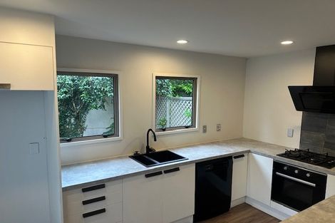 Photo of property in 2/37 Poynder Avenue, Merivale, Christchurch, 8014