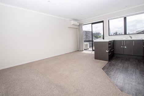 Photo of property in 6/16 Jones Crescent, Melville, Hamilton, 3206