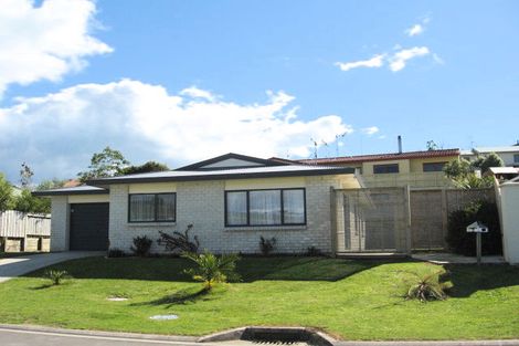 Photo of property in 5 Mamaku Rise, Welcome Bay, Tauranga, 3112