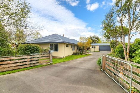 Photo of property in 14 Wingatui Road, Mosgiel, 9024