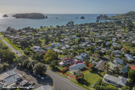 Photo of property in 37 Hahei Beach Road, Hahei, Whitianga, 3591