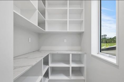 Photo of property in 45 Sunnyheights Road, Orewa, 0931