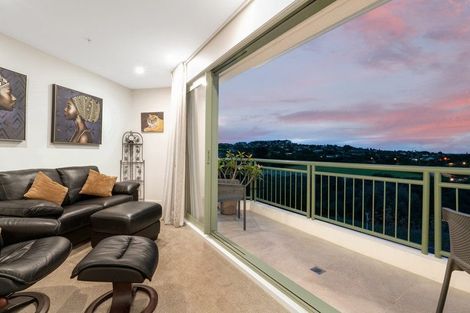 Photo of property in 31 Waterside Crescent, Gulf Harbour, Whangaparaoa, 0930