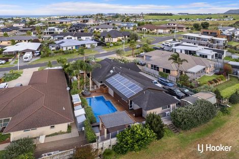 Photo of property in 34 Browns Drive, Waihi Beach, 3611