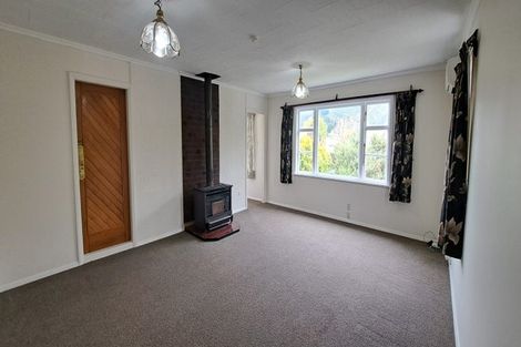 Photo of property in 7 Dublin Street, Wainuiomata, Lower Hutt, 5014