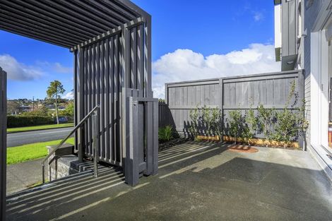 Photo of property in 153 Millwater Parkway, Silverdale, 0932