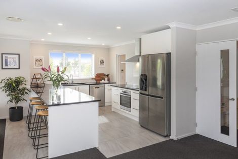 Photo of property in 2 Rossall Crescent, Rolleston, 7615