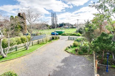 Photo of property in 22 Shanly Street, Waipawa, 4210