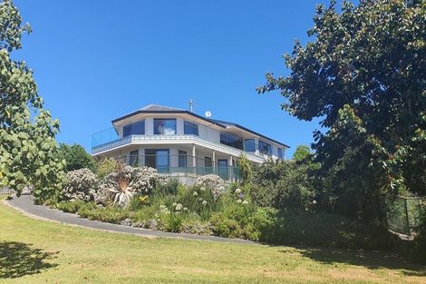Photo of property in 2 Kauri Drive, Sandspit, Warkworth, 0982