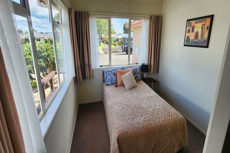 Photo of property in 29 Edgewater Grove, Whakatane, 3120