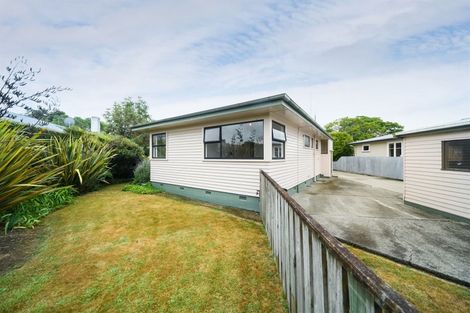 Photo of property in 18 Snowdon Avenue, Terrace End, Palmerston North, 4410