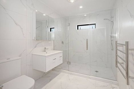 Photo of property in 3 Korowhiti Road, Clarks Beach, 2122