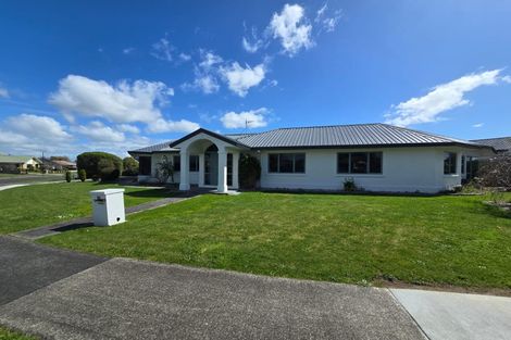 Photo of property in 48 Spinnaker Drive, Flagstaff, Hamilton, 3210