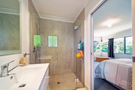 Photo of property in 2 Fantham Street, Hawera, 4610