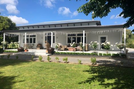 Photo of property in 7685 State Highway 1, Taihape, 4794