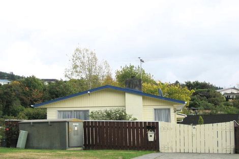 Photo of property in 20 Blue Mountains Road, Silverstream, Upper Hutt, 5019