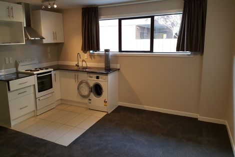 Photo of property in 54 Kaikoura Street, Maupuia, Wellington, 6022