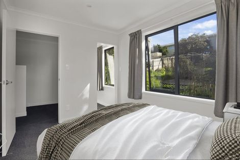 Photo of property in 5 Massey Street, Tawa, Wellington, 5028