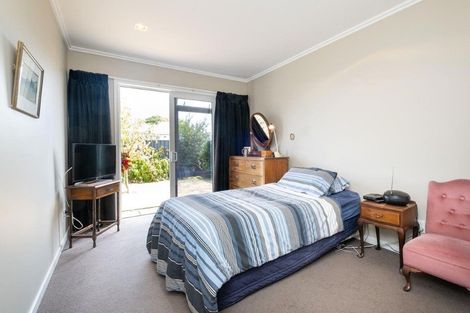 Photo of property in 8 Te Heipora Place, Havelock North, 4130