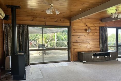 Photo of property in 16 Travers Road, Te Kauwhata, 3782