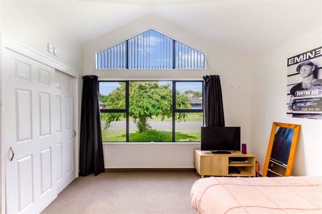 Photo of property in 87 Cedar Drive, Paraparaumu Beach, Paraparaumu, 5032