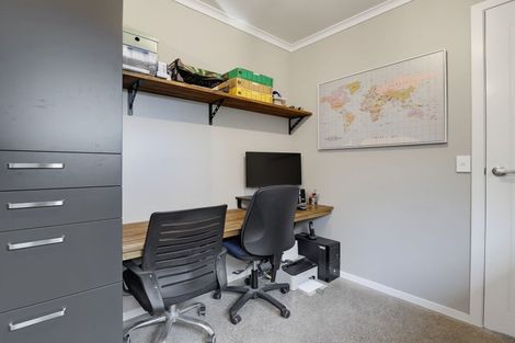 Photo of property in 9 Golf Vue Place, Castlecliff, Whanganui, 4501